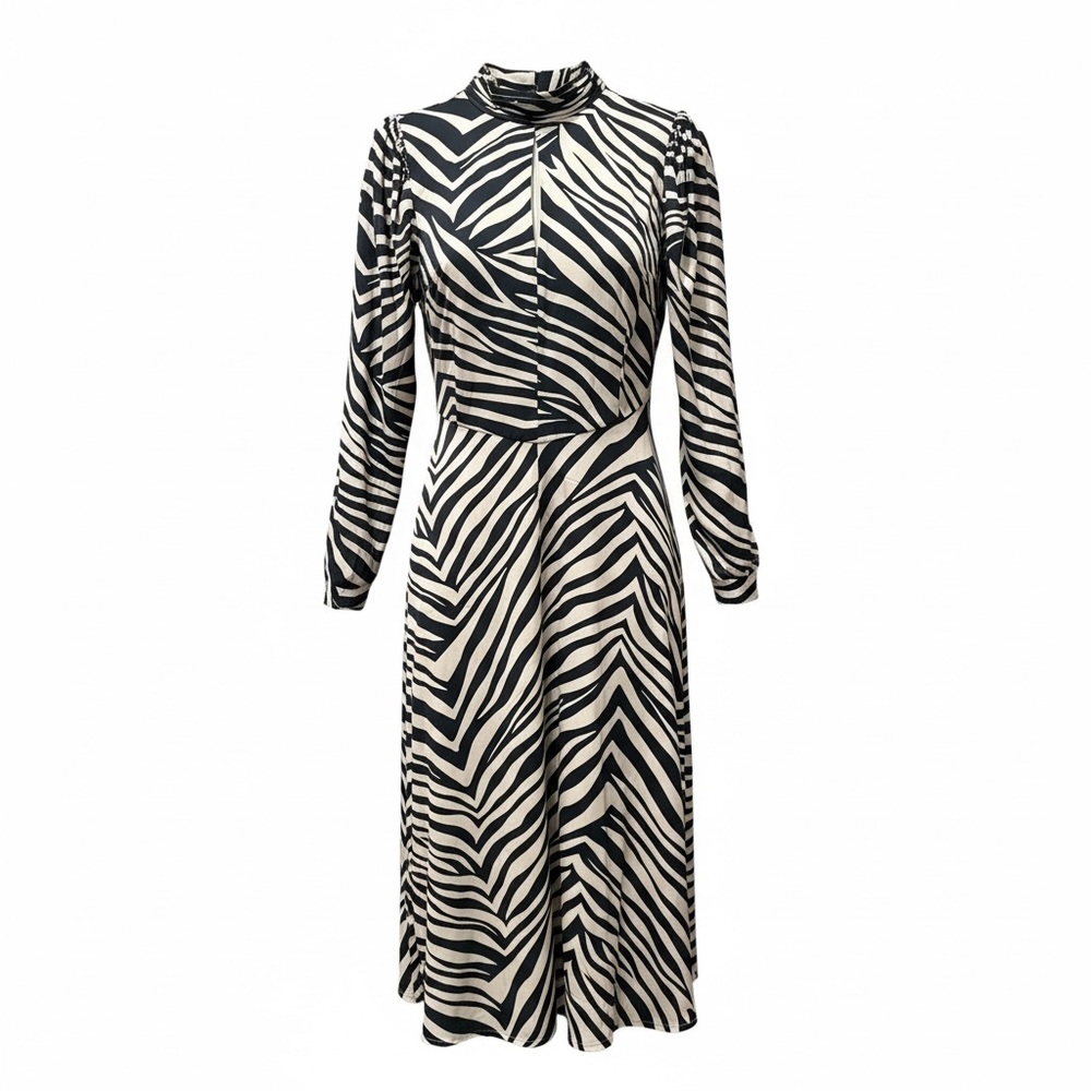 11 Honore Black and White Zebra Long Sleeve Dress